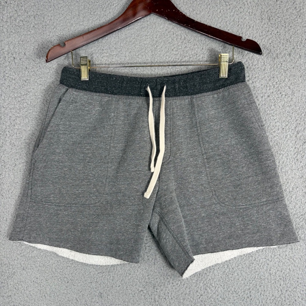 Chubbies Mens Gray Fleece Lounge Shorts 5.5 Inseam Medium Raw Hem Made in USA